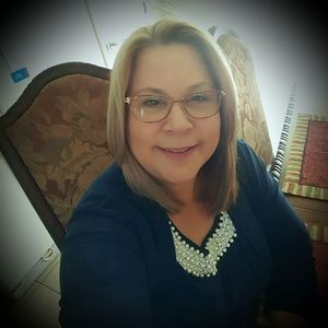 Meet your Posher, Marelene